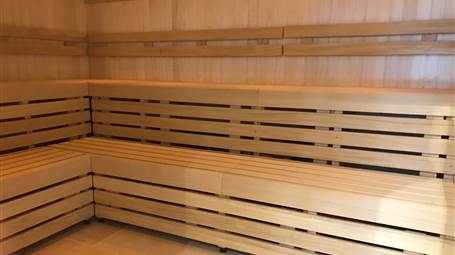 Relaxing Sauna